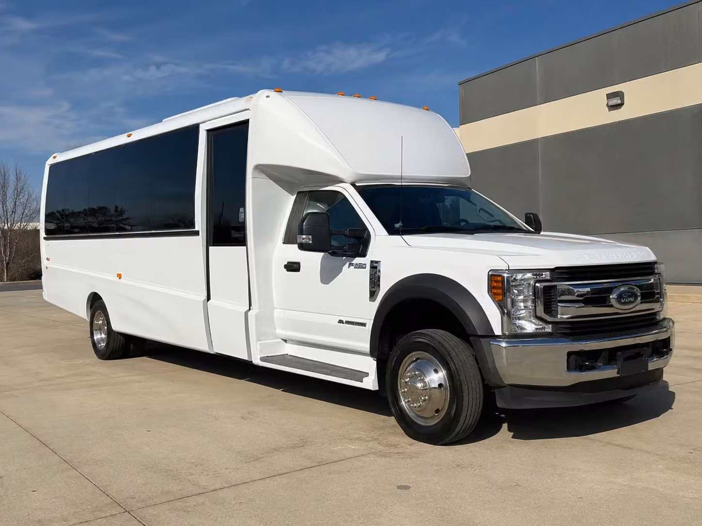 18 passenger minibus