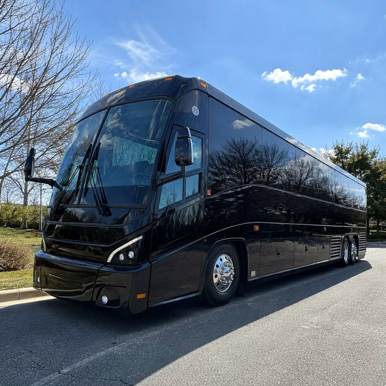 centennial construction crew and workforce shuttles for active job sites