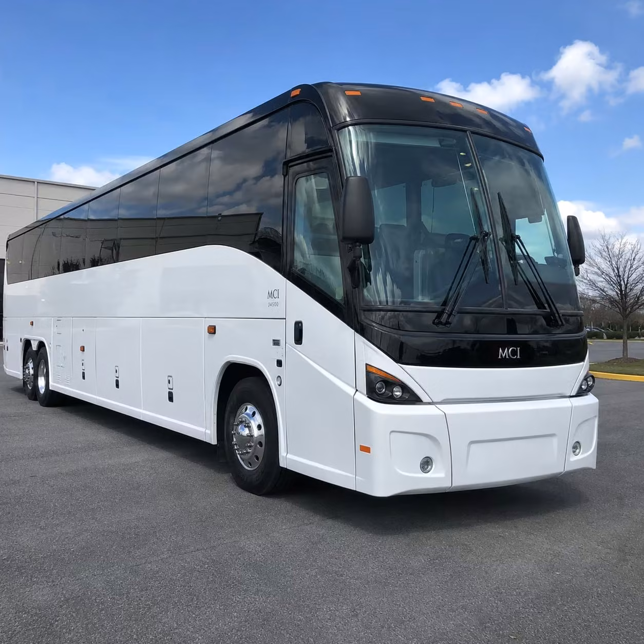 centennial to denver international airport group shuttle service that runs on your schedule
