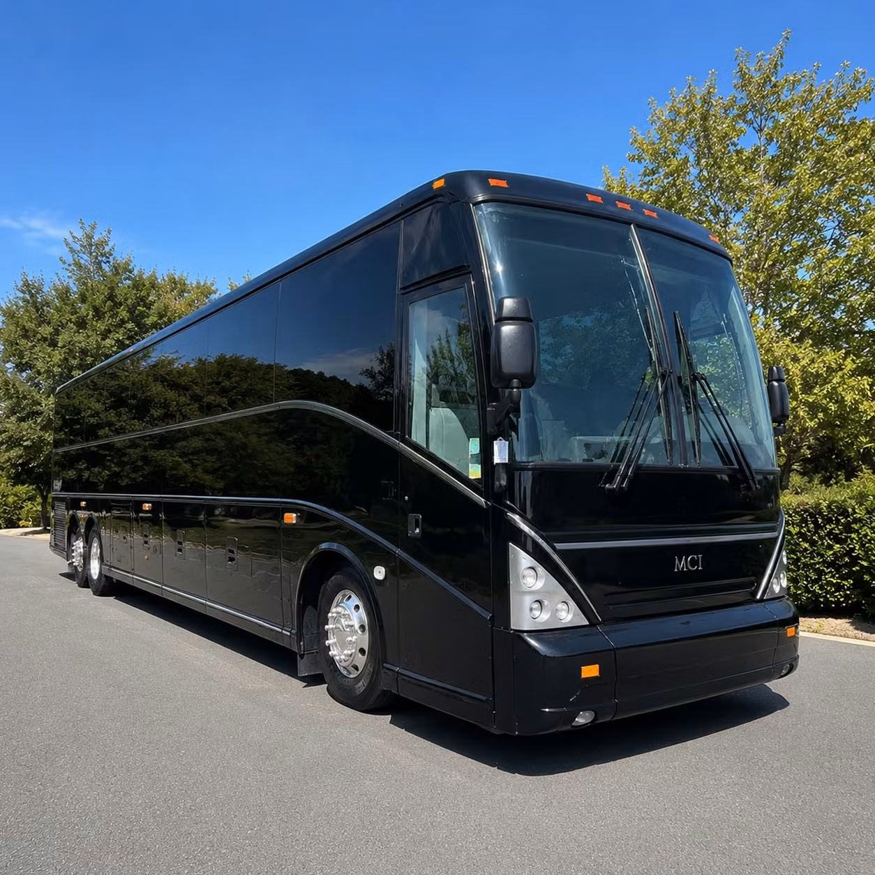 construction site and workforce shuttle services in centennial