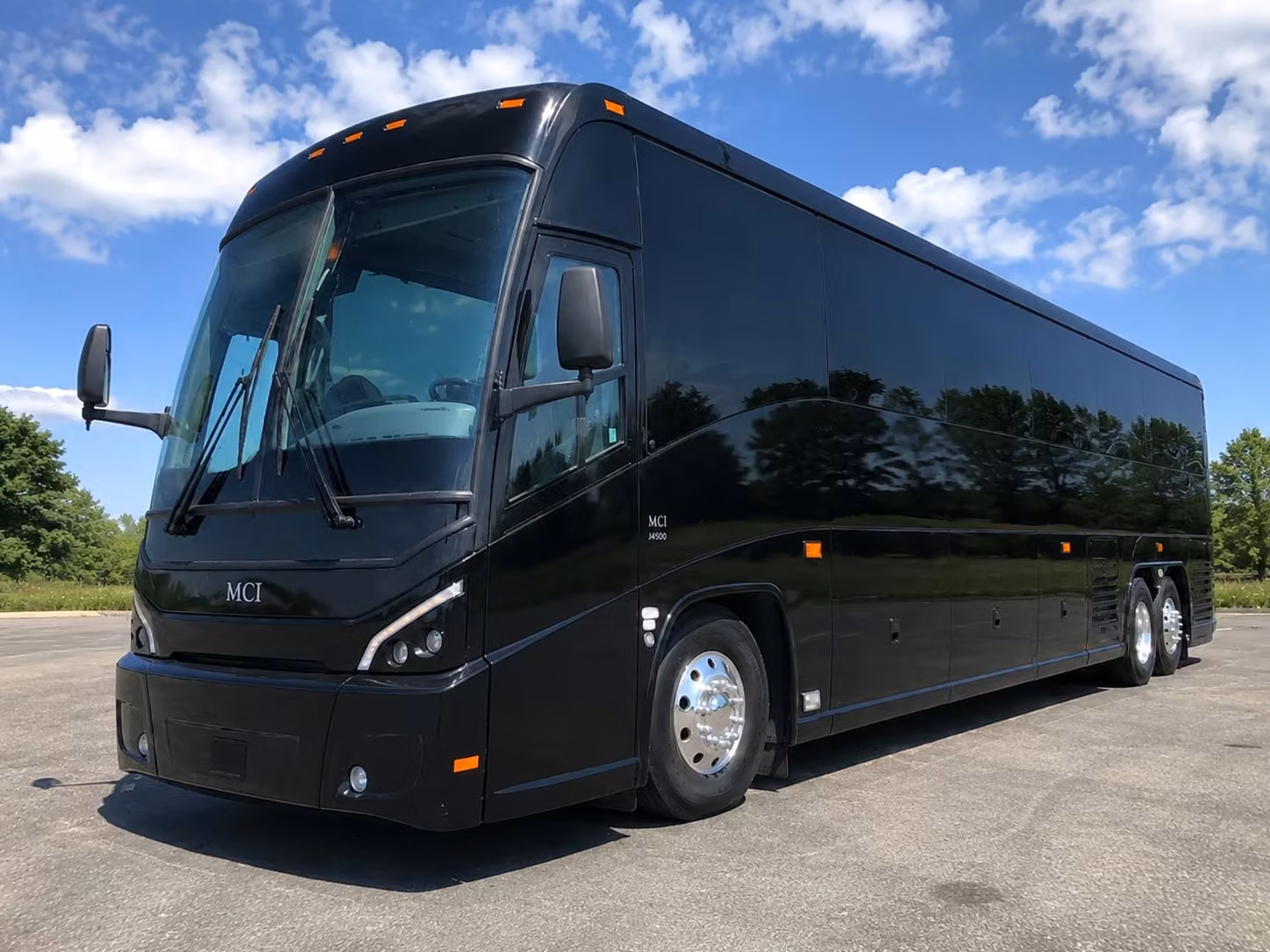 prom homecoming and school event bus rentals in centennial
